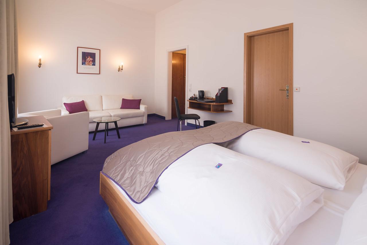 Hotel Etol 3*